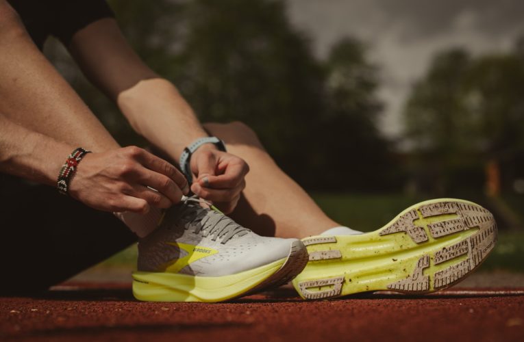 Perth: Reduce Pain from Muscle Strain or Injury Faster with Curewave Laser