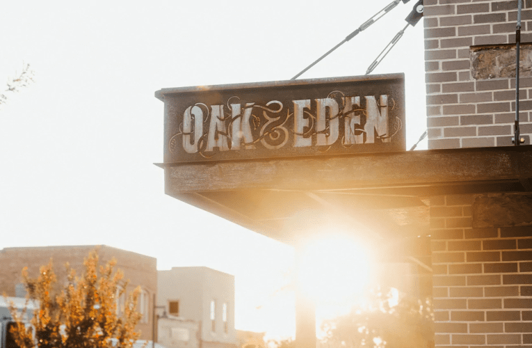 Perth: Best American Made Whiskey – Oak and Eden.
